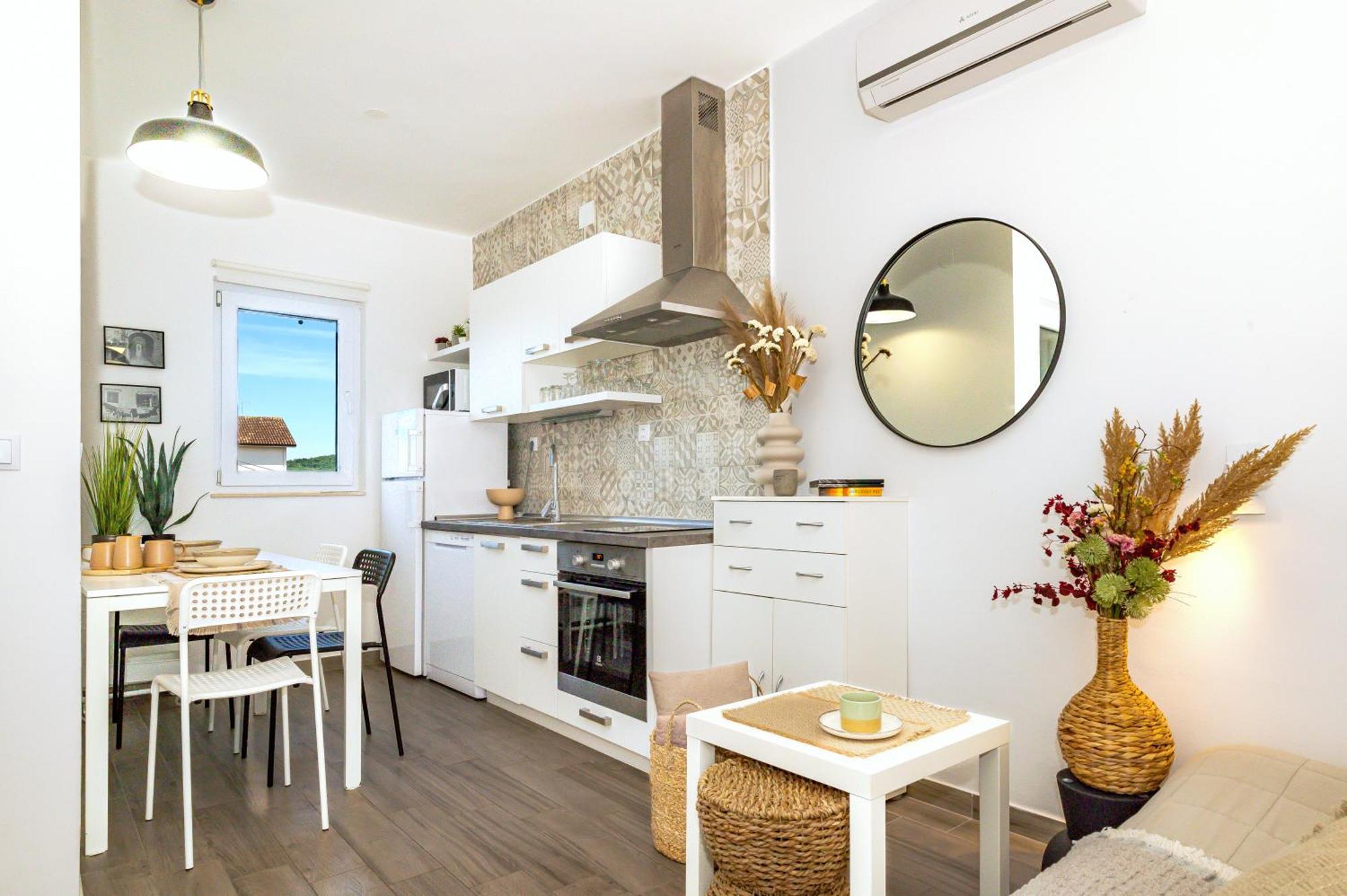 Ojra New Apartment With Seaview Шибеник Экстерьер фото